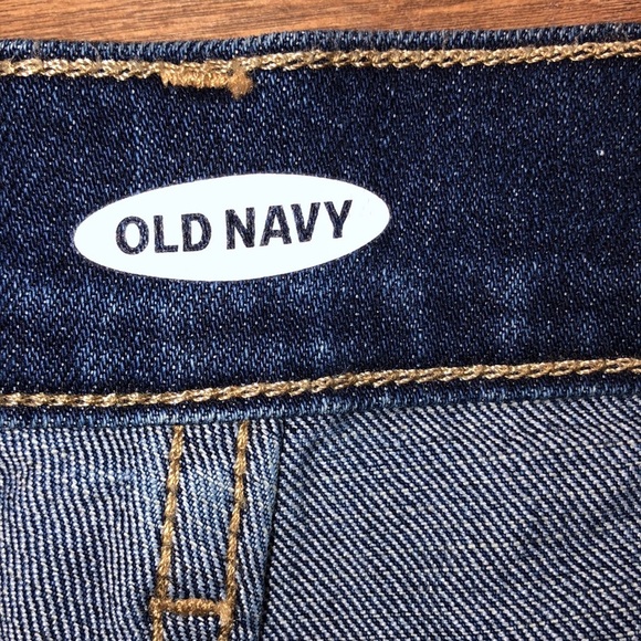 Old Navy size 2 denim cuffed jean shorts - Picture 5 of 7